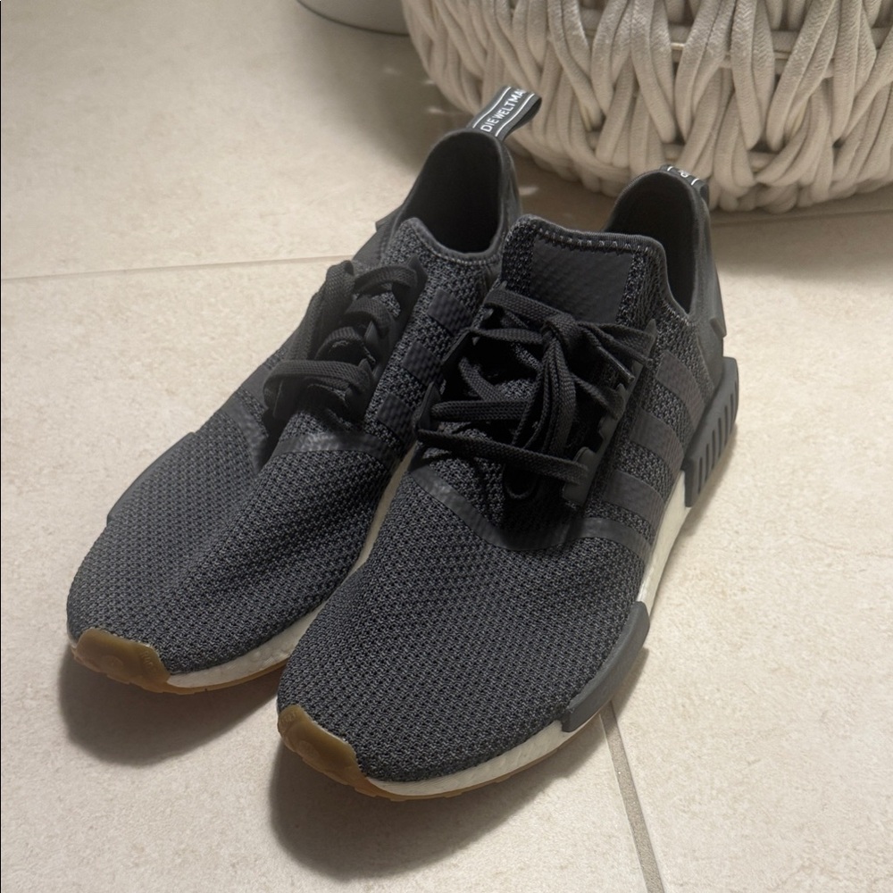 Adidas Men's NMD_R1 Carbon